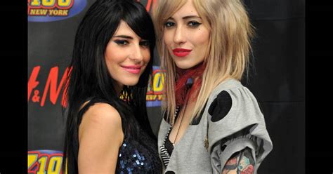 Jess Et Lisa Origliasso Du Groupe The Veronicas Purepeople