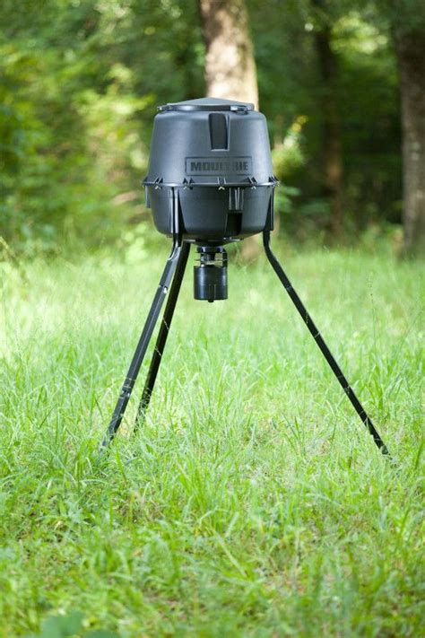 Moultrie 30 Gallon 360° Programmable 200 Lb Capacity Tripod Deer Game