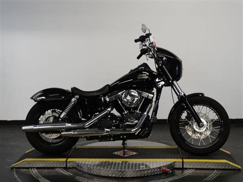 The street bob is a minimalist just like a true bobber style bike should be and harley priced it right so it wont break your bank. Pre-Owned 2015 Harley-Davidson Dyna Street Bob FXDB Dyna ...