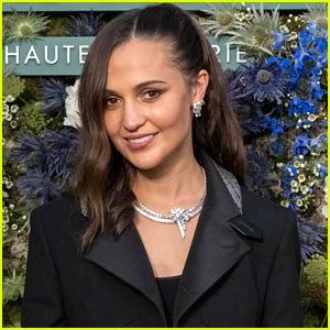 Alicia Vikander Shares An Update About Tomb Raider Sequel Alicia Vikander Just Jared