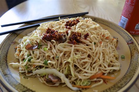 Ding ding chao mian (丁丁炒面) is a signature dish from xinjiang. Food Photo Friday: Chao Mian - Adventures Around Asia