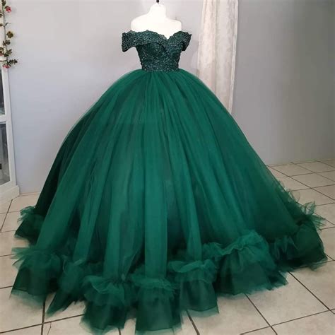 Green Quince Dresses Emerald Green Quinceanera Dresses Green
