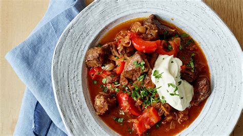 Klassische Gulasch Rezepte Essen Und Trinken