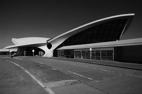 Eero Saarinen Twa Terminal 1956 62 Architecture Names Mid Century