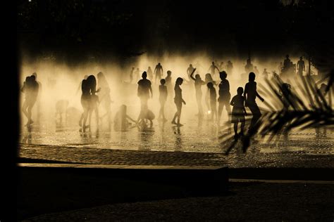 record breaking heat wave scorches europe photos huffpost