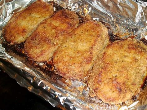 Baked thin pork chops are quick and easy to make, even if you're a novice home cook. I'm going to use fresh parmesan | Pork chop recipes baked ...