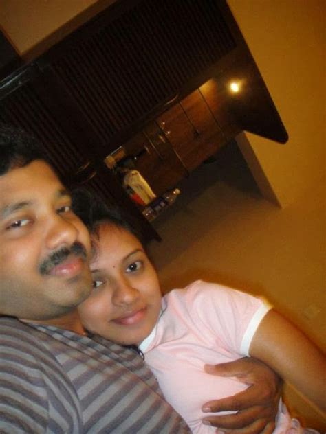 Kerala Husband And Wife Romance In Honeymoon Trip Hedden