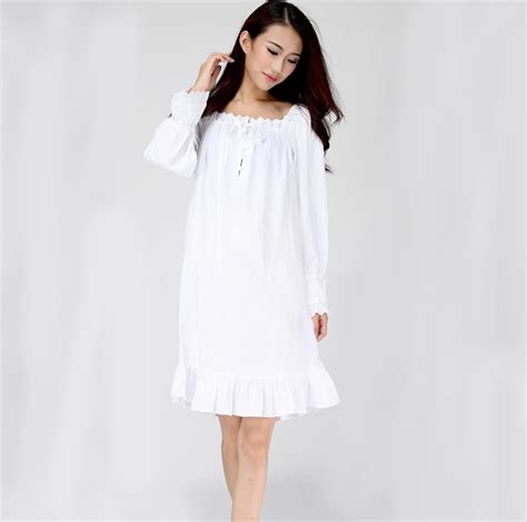 Fashion Royal Princess 100 Cotton Sleepwear White Long Sleeve