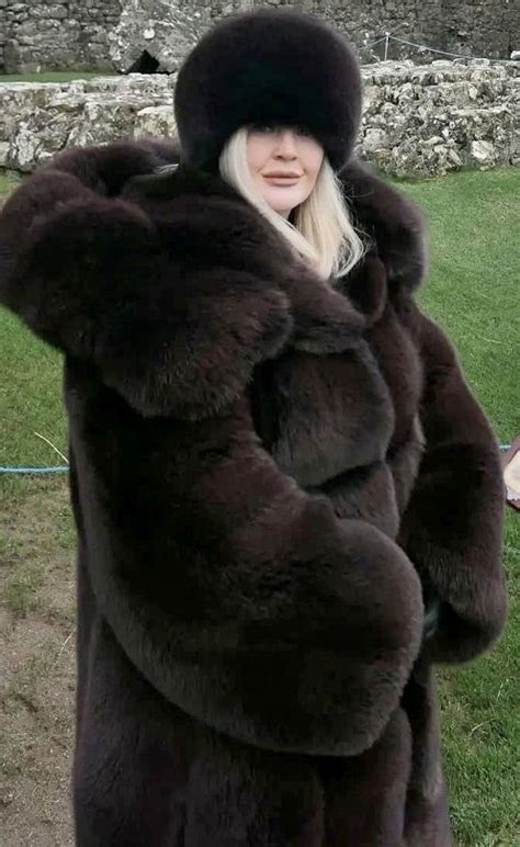 Daria Fur Coat Mink Coats Fur Fashion Fox Fur Boss Lady Coats For