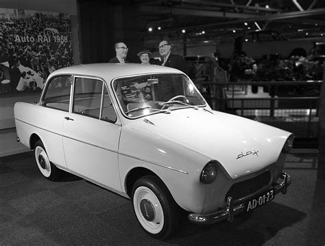 Daf 600 De Luxe 1959 First Production Car Of The Dutch Aut Flickr