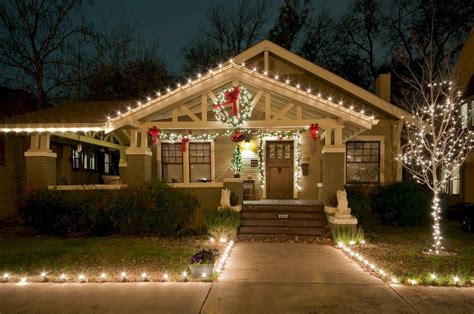 30 Christmas Lights For Outside House Decoomo
