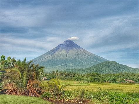 Mayon Volcano Albay Philippines Mayon Volcano Also Known As Mount