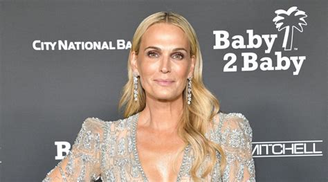 molly sims shows off fit figure in string bikinis on girls trip in mexico si lifestyle