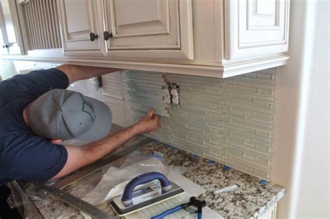 The How To Crew How To Install A Mosaic Tile Backsplash Glass Mosaic