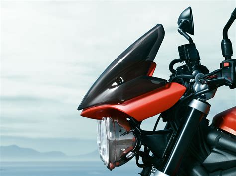 Ok — first i should probably admit something. TRIUMPH Street Triple R - 2009, 2010 - autoevolution
