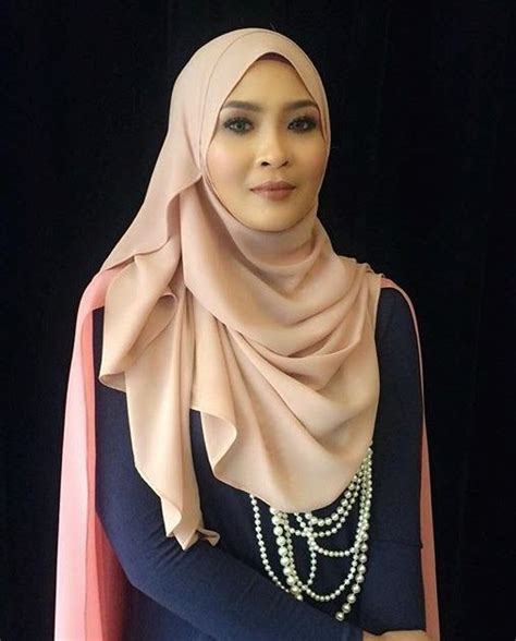 Meskipun keluarga kerajaan tak pernah mengungkapkan. Cerita Artis Malaysia: Siti Nordiana beli rumah mewah ...