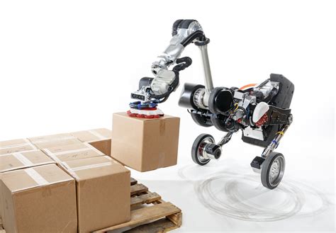 Automated Warehouse Mobile Robots Aid Businesses