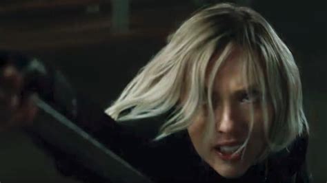Its Black Widow Vs Corvus Glaive In Avengers Infinity War New Tv Spot
