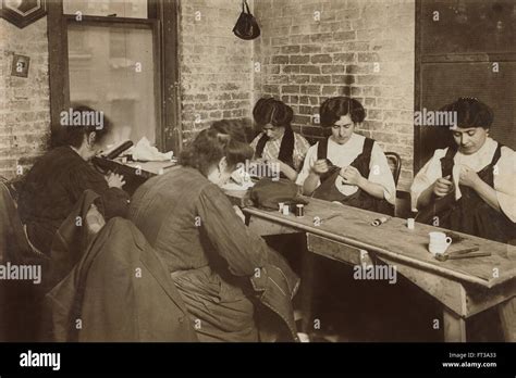 Sweatshop Women Sewing 1900s Hi Res Stock Photography And Images Alamy