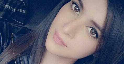 Meet This Cute Selfie Model Nadiya Baloch ~ Meet The Whole New Range Of