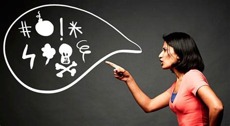 „der innere kritiker ist die stimme im kopf, die immer auf einem herumhackt. Der innere Kritiker und wie Sie ihn loswerden | Dipl ...