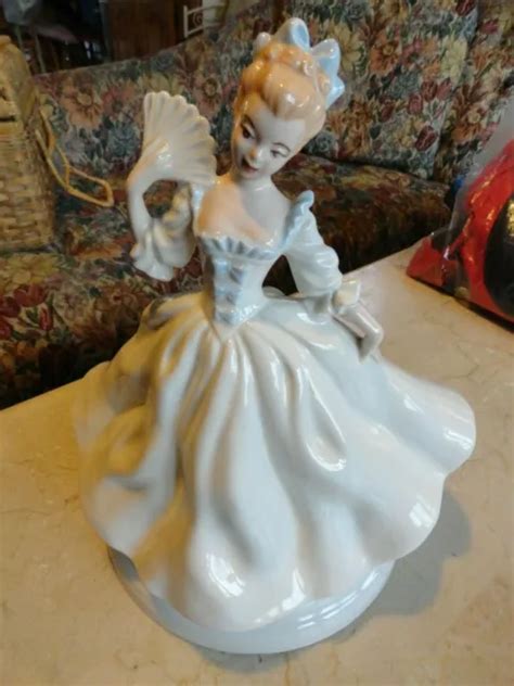Vintage Jamar Mallory 61 Victorian Lady Figurine Holland Mold Lamp Base