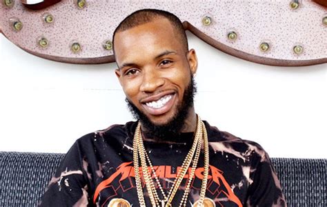 Tory Lanez Celebrate With His Shooters Going Gold Urban Islandz