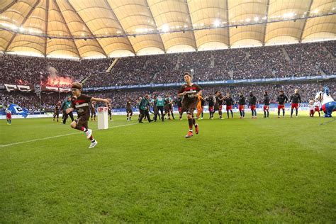 Pauli hat den großen nachbarn hsv gedemütigt und seine siegesserie ausgebaut. HSV - FC St. Pauli 30.09.2018 | Flickr