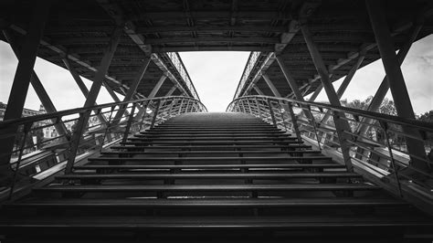 Download Wallpaper 3840x2160 Stairs Architecture Construction Bw 4k