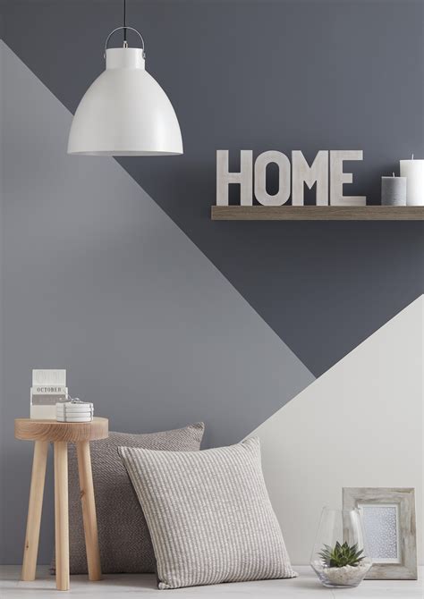 Different Shades Of Grey In Geometric Shapes Really Adds Design