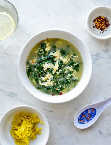 Once the spinach has wilted and the peas are warmed through, lightly beat and add in the eggs. Egg Trio Soup With Spinach - Vegetarian Soup Recipes Food ...