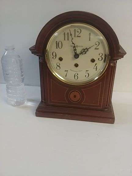 Howard Miller Chiming Mantel Clock Trice Auctions