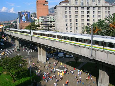 45 602k21662f Linea A Metro De Medellin Colombia Flickr
