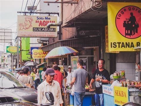 5 kaki lima wajib buat wisata kuliner seharian di surya kencana bogor