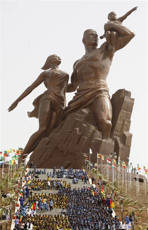 These Mega Sculptures Are The Biggest In The World Senegal Statue
