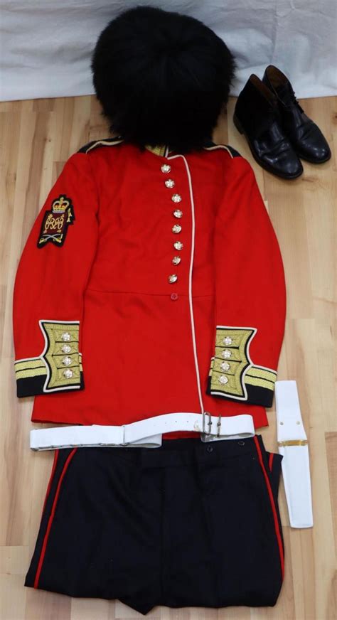 Bid Now Grenadier Guard Warrant Officer Uniform W Busby November 3