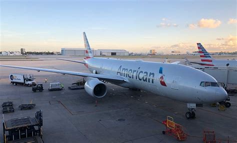 Review First Class From Miami To Nyc On An American Airlines Boeing