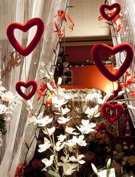 Awesome 49 Creative Valentine Window Decoration Ideas Valentines