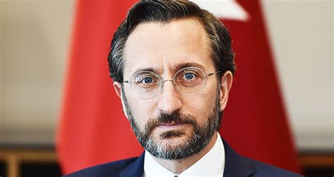İstanbul anadolu cumhuriyet başsavcılığı, cumhurbaşkanlığı i̇letişim başkanı fahrettin altun'un kuzguncuk'taki evinin fotoğraflanmasıyla ilgili chp üsküdar i̇lçe başkanı suat özçağdaş hakkında. Fahrettin Altun: "Türkiye, 13-15 Kasım'daki yarışa örnek ...