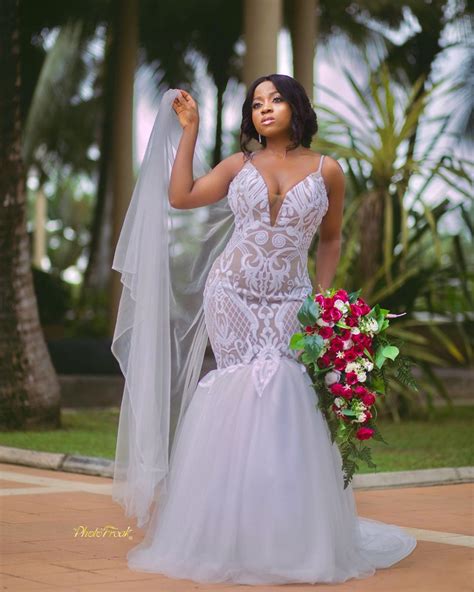 Latest Nigerian Wedding Reception Gowns