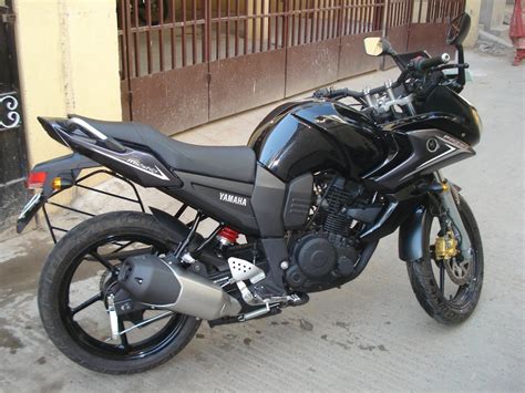 Super Fast Bikes Yamaha Fazer 150cc Images