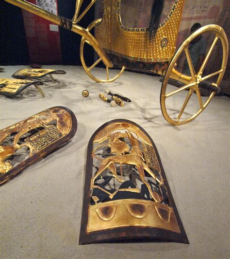 Chariot And Shields King Tut Exhibit Leon Reed Flickr