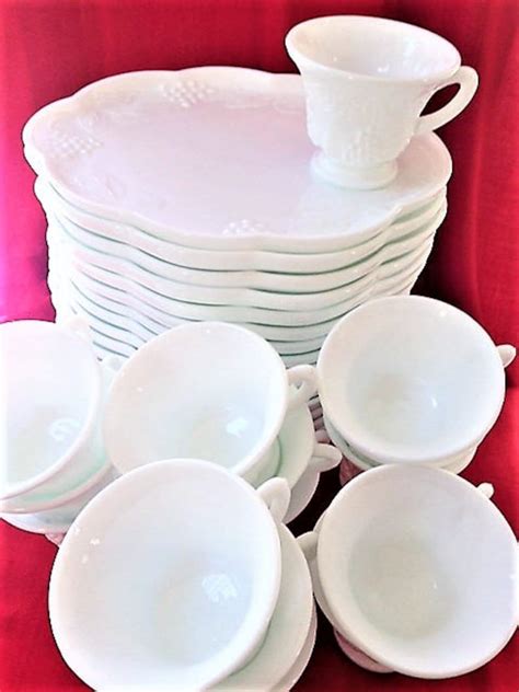 15 Vintage Milk Glass Luncheon Plate And Cup Set Etsy