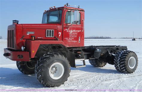 1977 International Paystar 5000 Cab And Chassis In Muscatine Ia Item