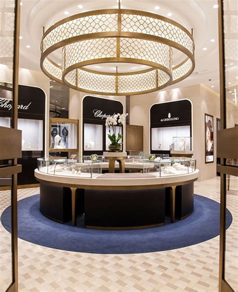 If you love design, chances are you want your work to be seen. High End Jewellery Shop Interior Showcase Design | Jewelry ...