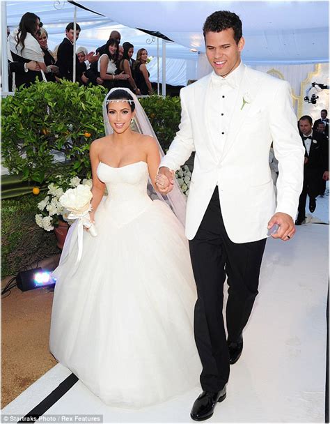 Https://wstravely.com/wedding/kim Wearing Kris Wedding Dress