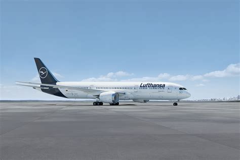 Lufthansa Buys Boeings 787 Dreamliner And Orders More Airbus A350s