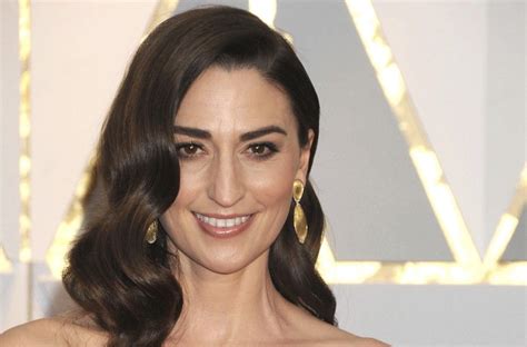 Sara Bareilles To Star In Peacock Comedy About A Girl Group
