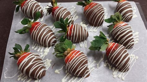 Chocolate Covered Strawberries T Box Fun Factory Sweet Shoppe