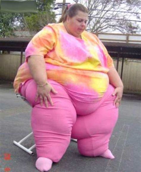 چاق ترین زن جهان با 317 کیلوگرم وزن عکس